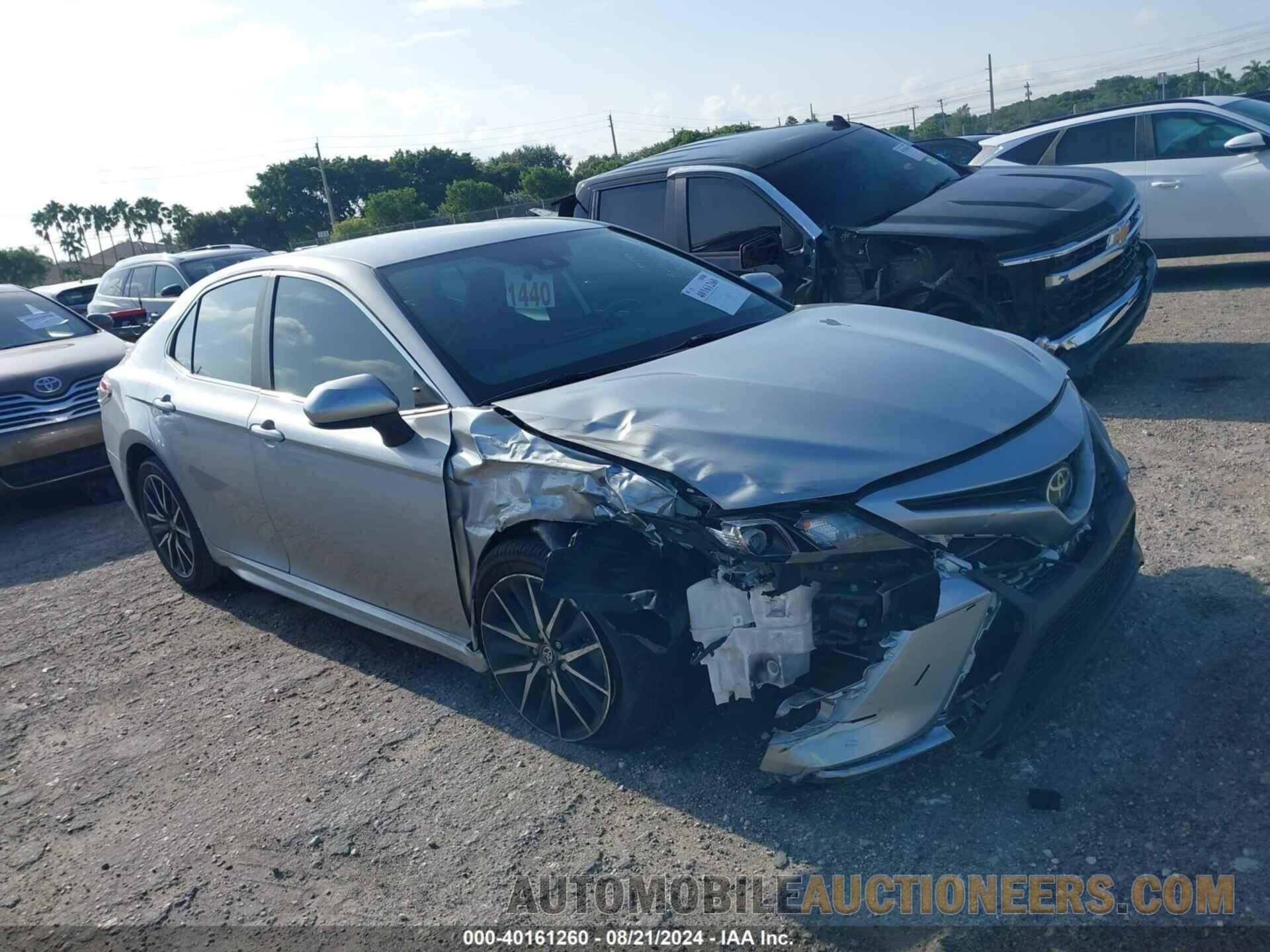 4T1G11AK2MU553258 TOYOTA CAMRY 2021