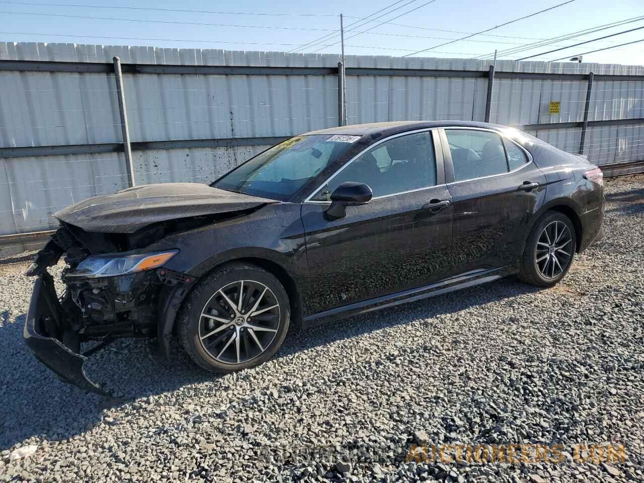 4T1G11AK2MU568777 TOYOTA CAMRY 2021