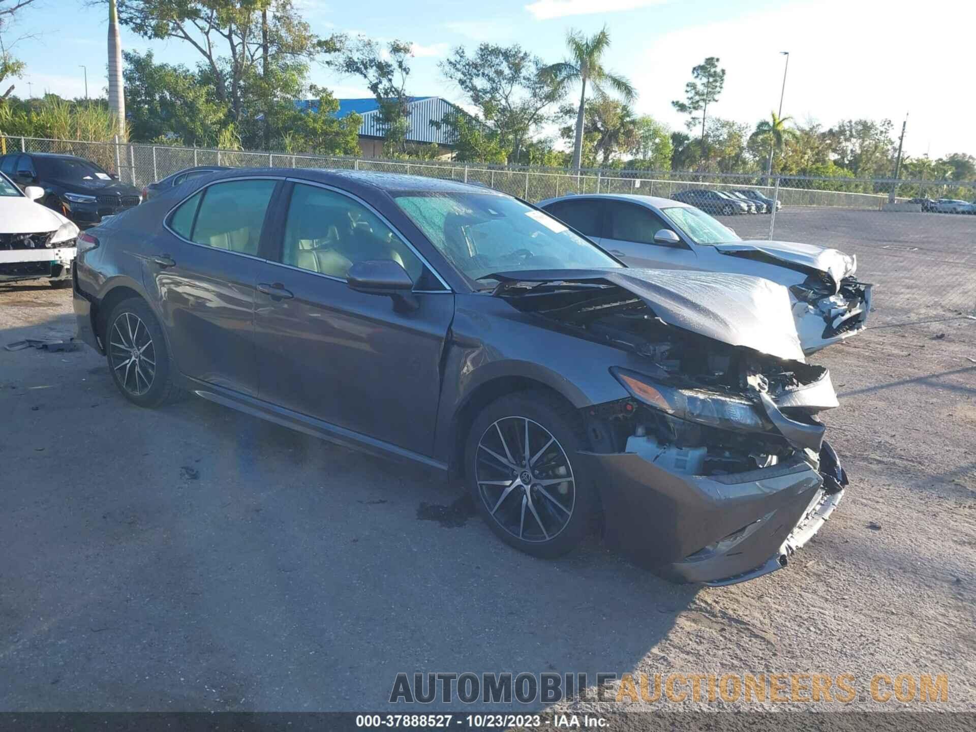 4T1G11AK2MU573252 TOYOTA CAMRY 2021