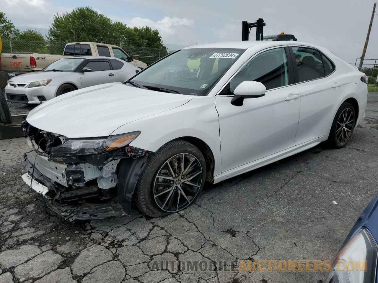 4T1G11AK2MU578337 TOYOTA CAMRY 2021