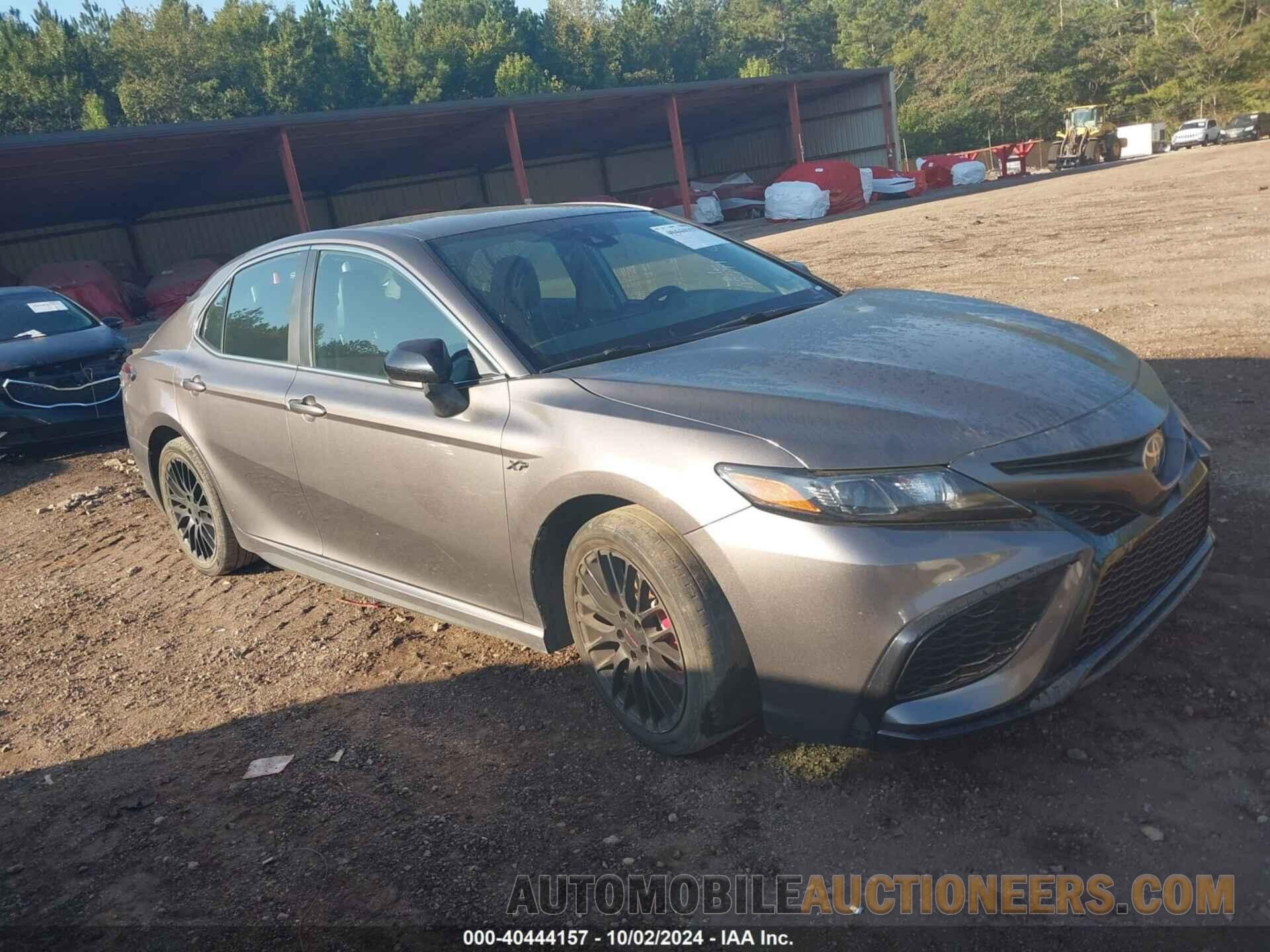 4T1G11AK2MU581139 TOYOTA CAMRY 2021