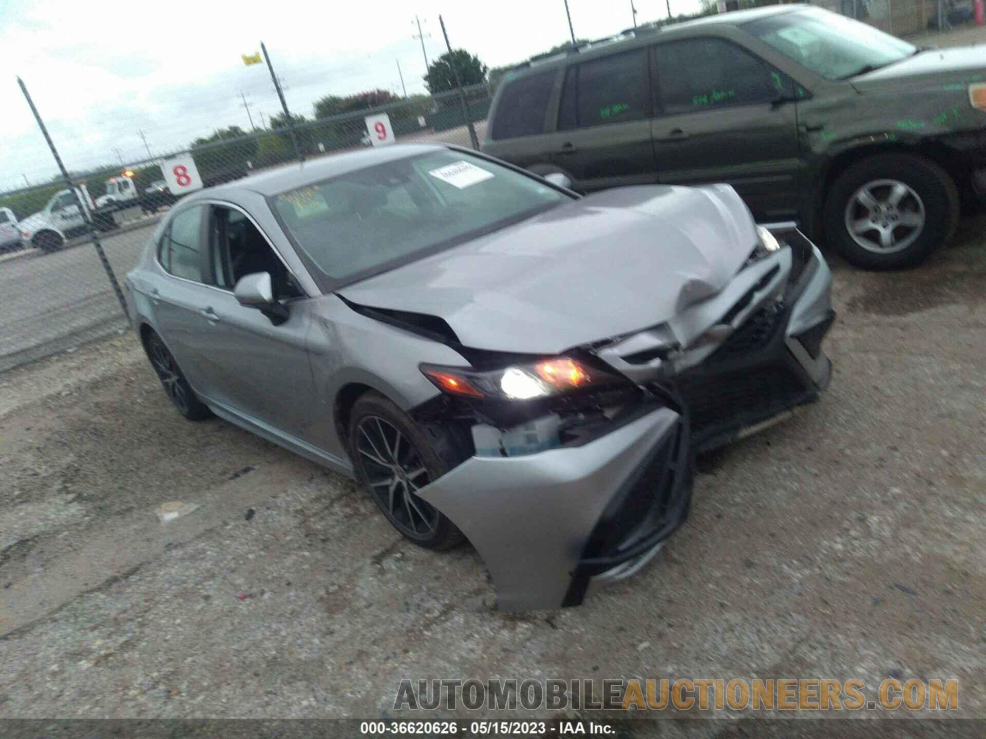 4T1G11AK2NU004743 TOYOTA CAMRY 2022