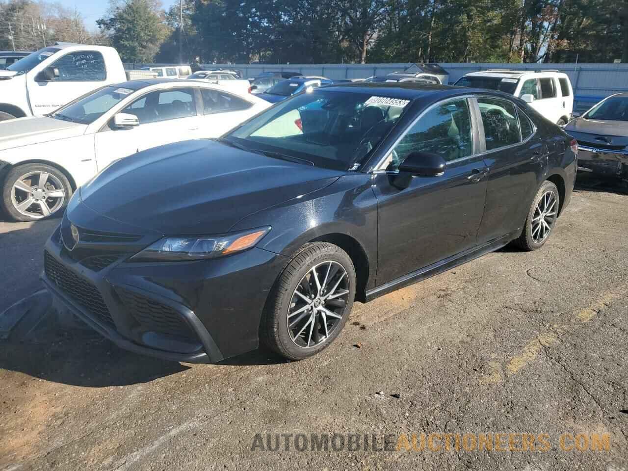 4T1G11AK2NU010252 TOYOTA CAMRY 2022