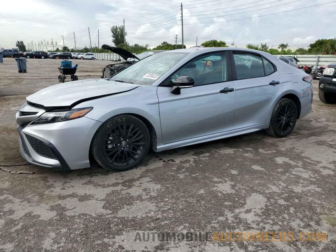 4T1G11AK2NU010669 TOYOTA CAMRY 2022