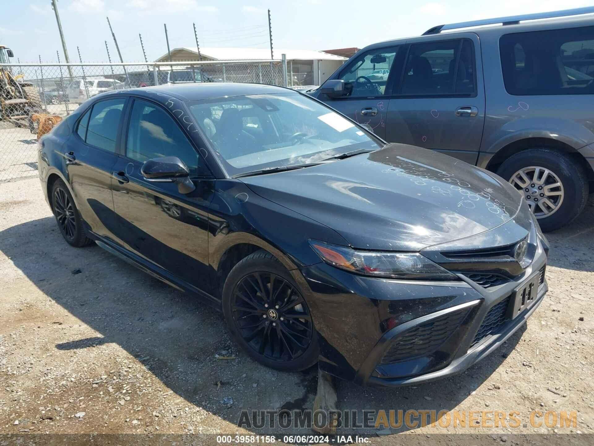 4T1G11AK2NU035992 TOYOTA CAMRY 2022