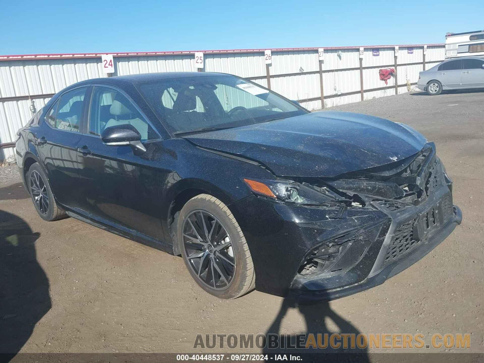 4T1G11AK2NU046006 TOYOTA CAMRY 2022