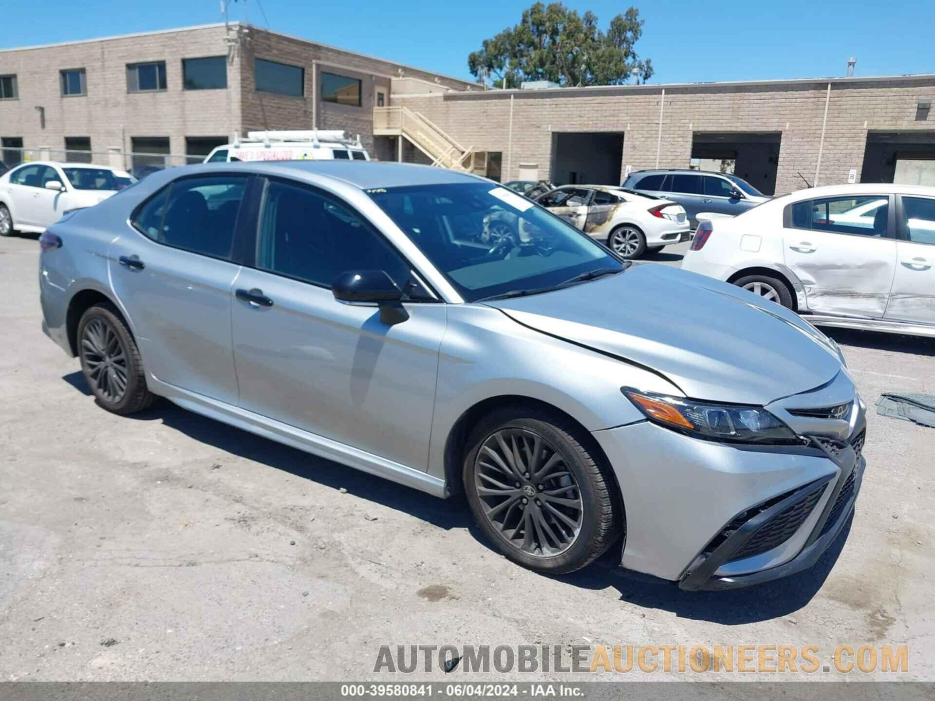 4T1G11AK2NU062464 TOYOTA CAMRY 2022