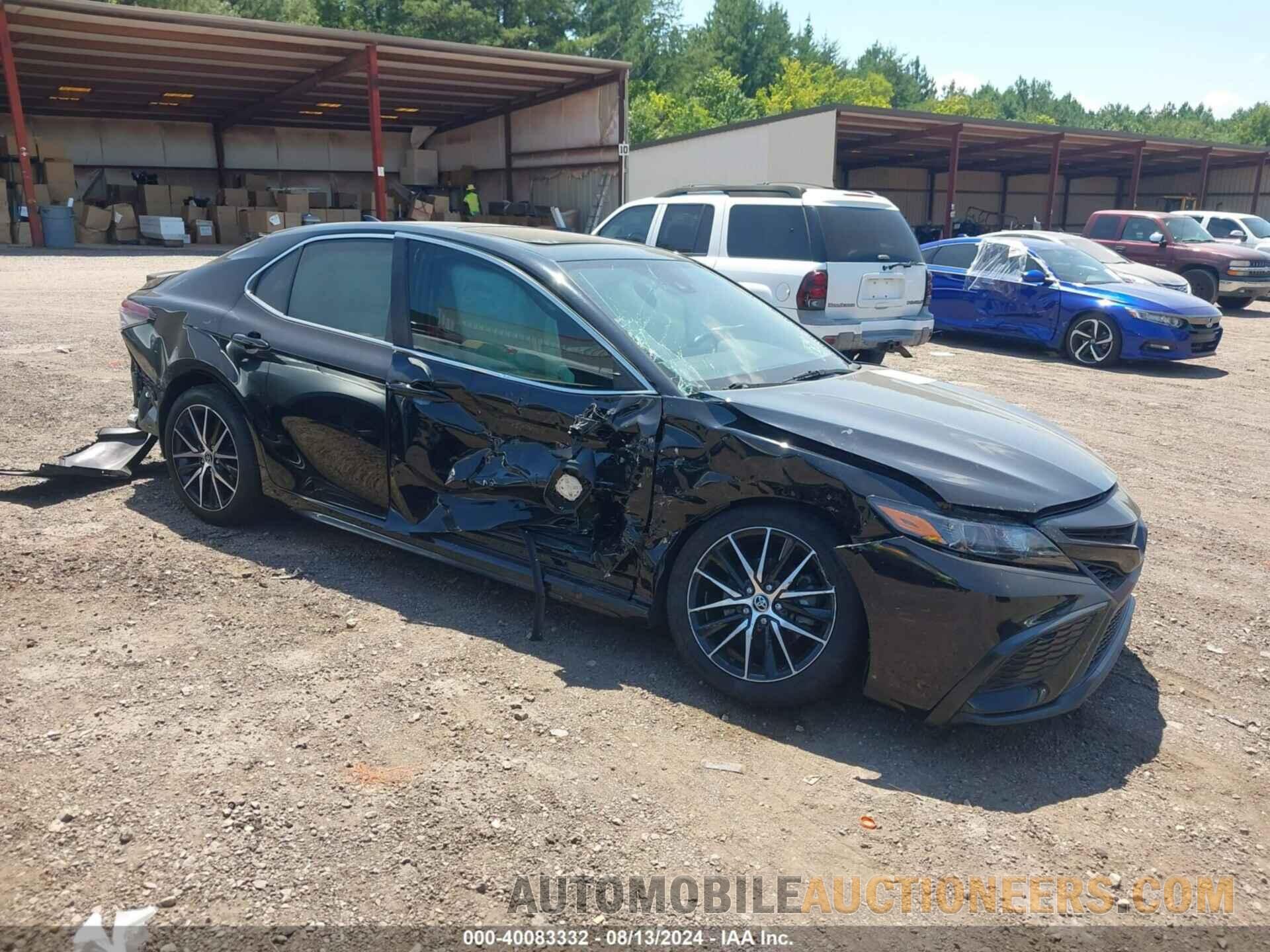 4T1G11AK2NU618529 TOYOTA CAMRY 2022