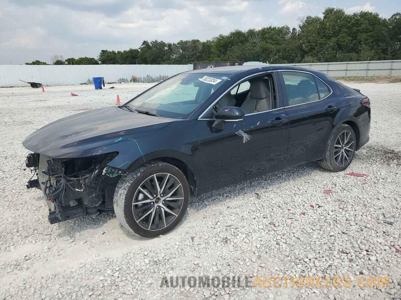 4T1G11AK2NU618627 TOYOTA CAMRY 2022