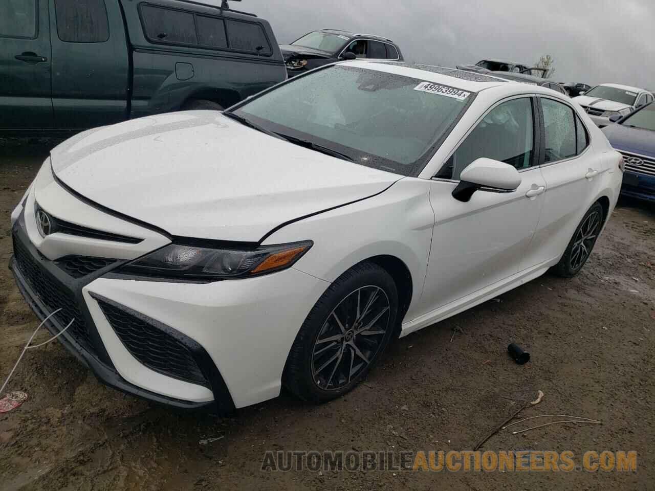 4T1G11AK2NU628946 TOYOTA CAMRY 2022