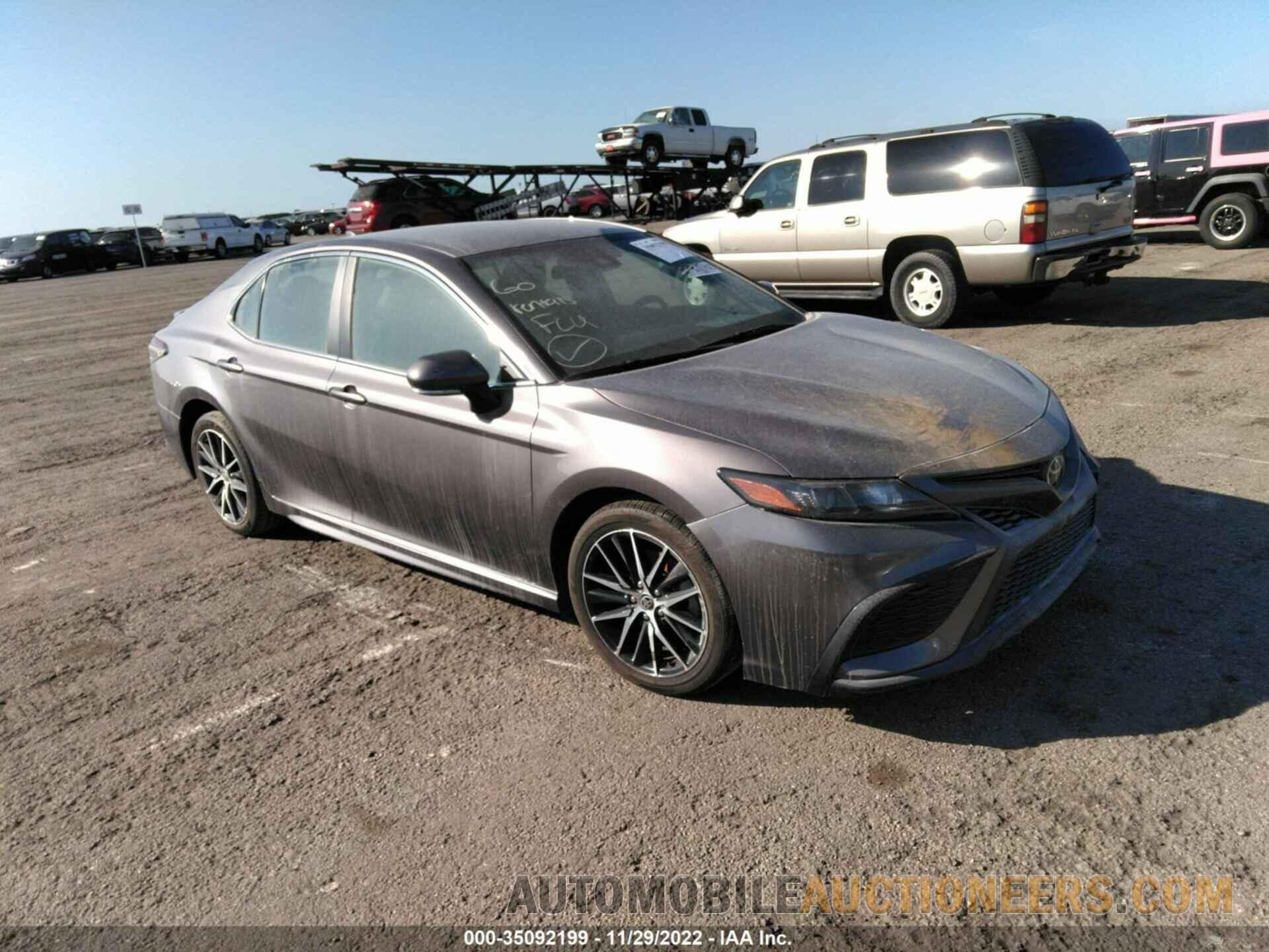 4T1G11AK2NU629708 TOYOTA CAMRY 2022