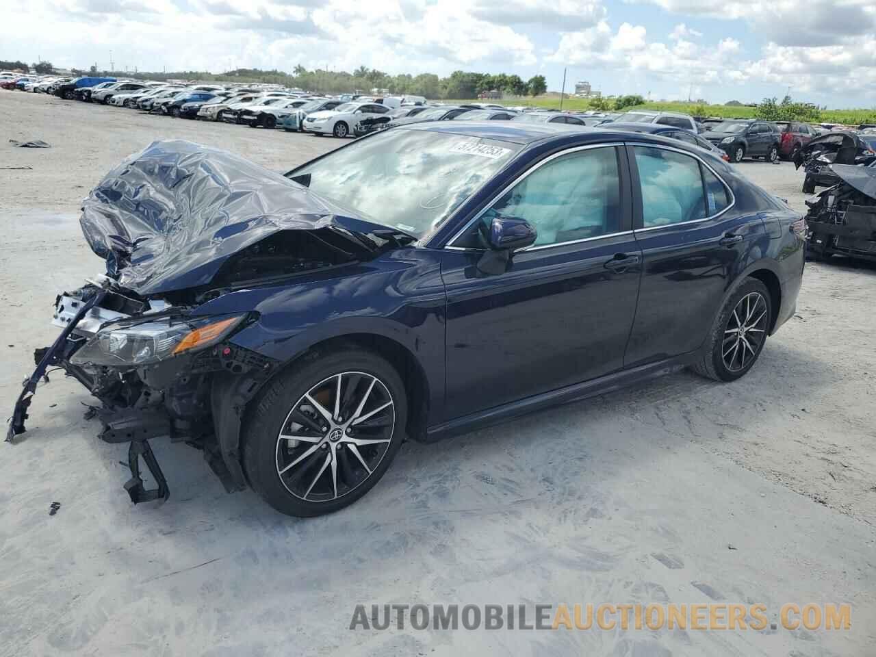 4T1G11AK2NU634326 TOYOTA CAMRY 2022