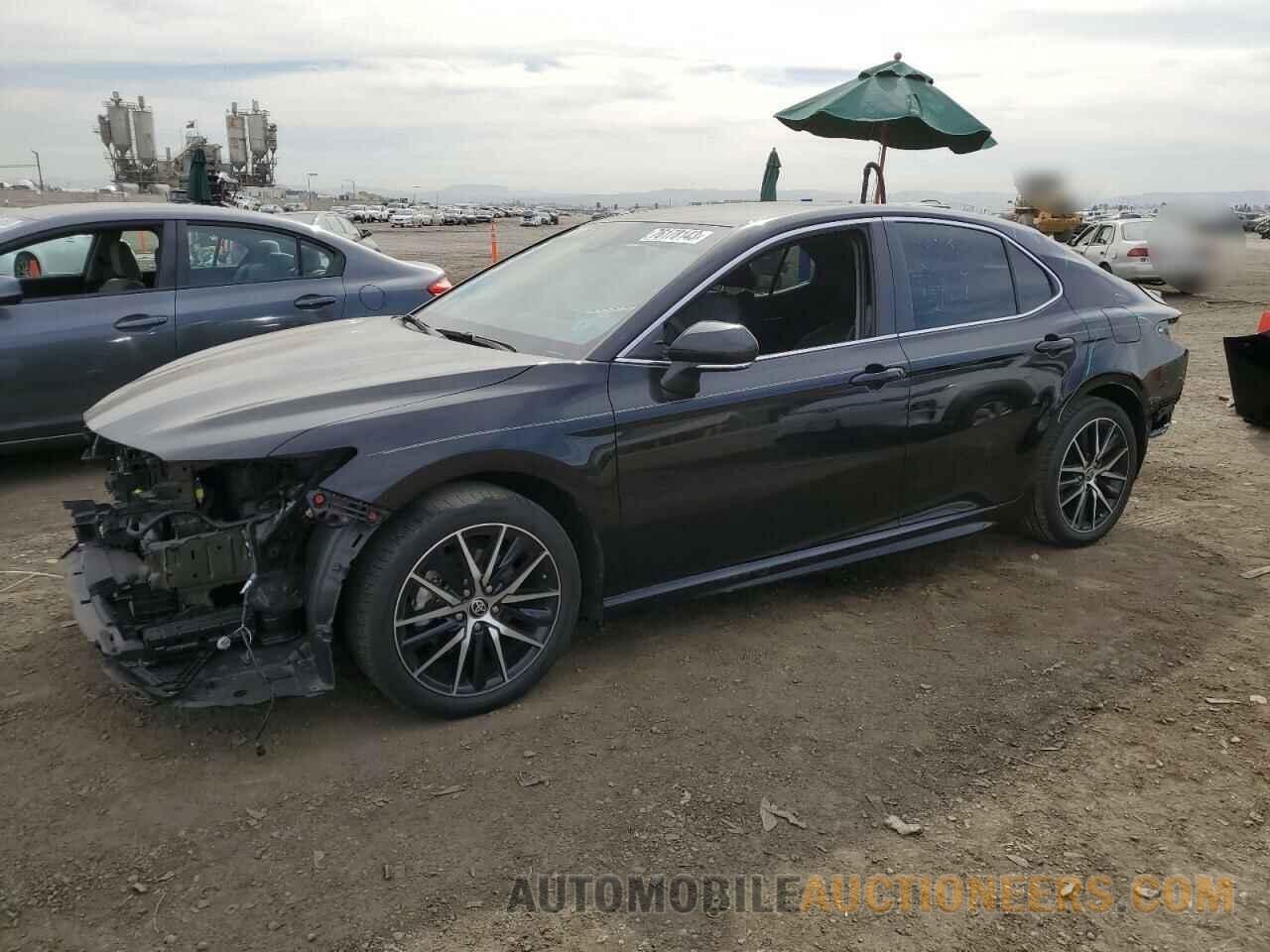 4T1G11AK2NU650638 TOYOTA CAMRY 2022