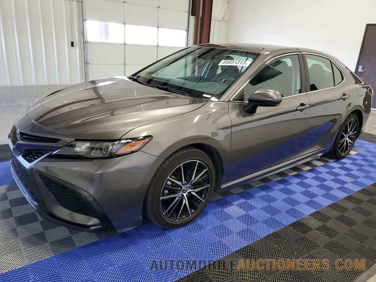 4T1G11AK2NU657931 TOYOTA CAMRY 2022