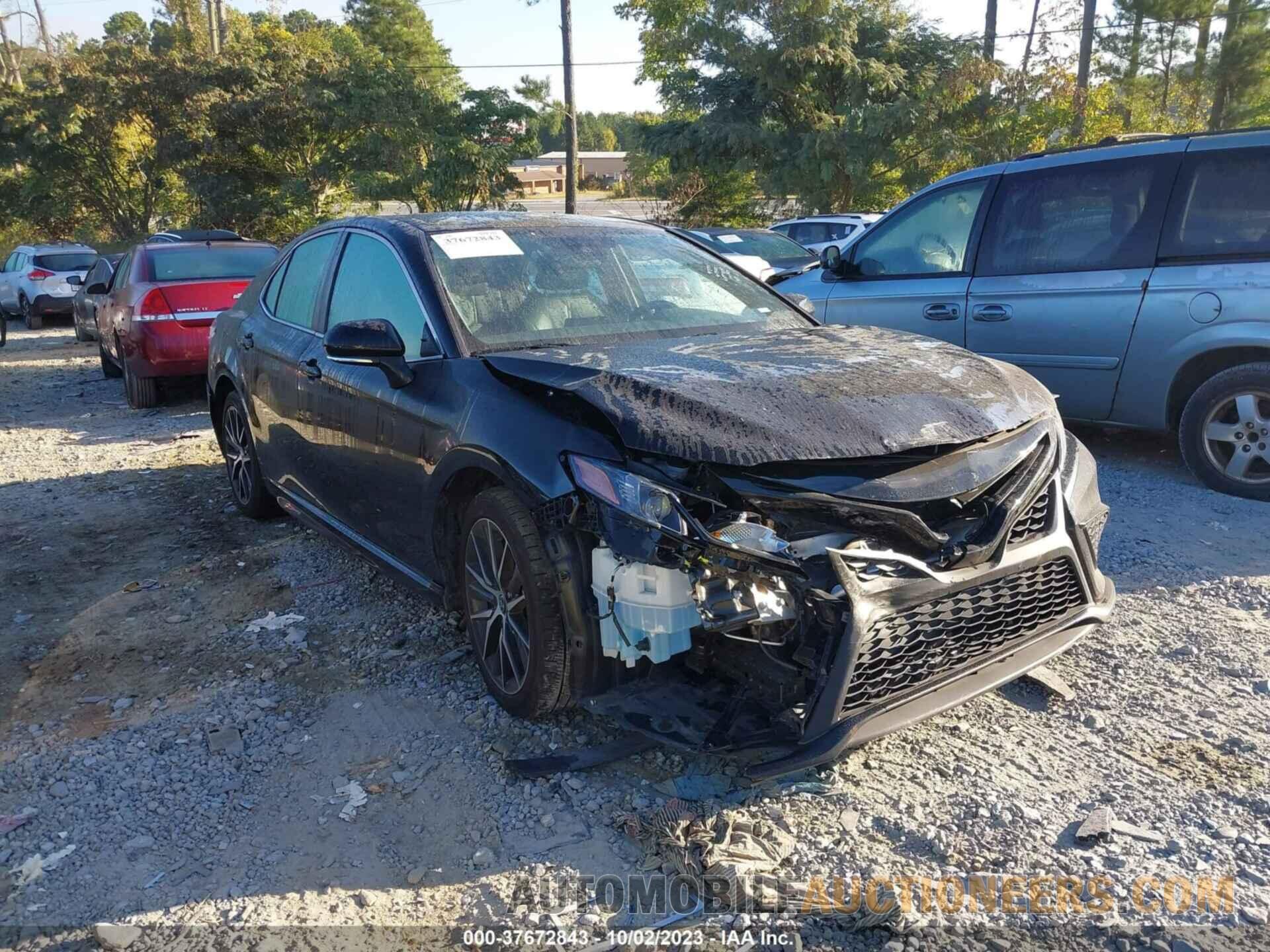 4T1G11AK2NU665852 TOYOTA CAMRY 2022