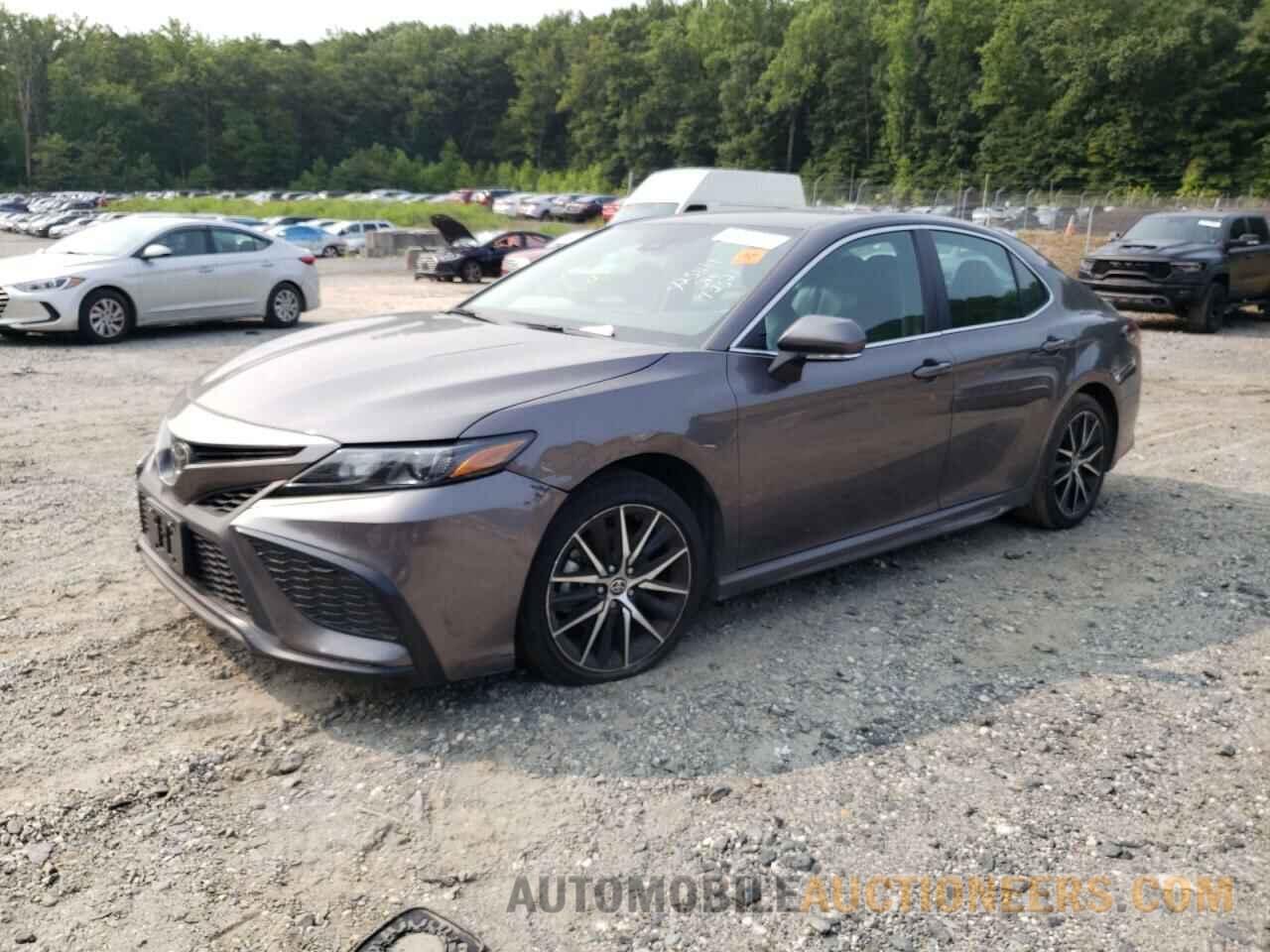 4T1G11AK2NU694364 TOYOTA CAMRY 2022