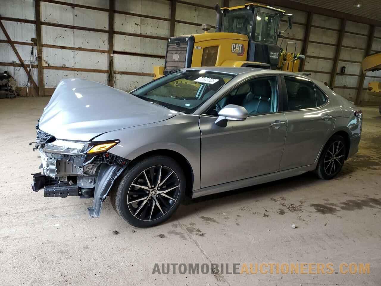 4T1G11AK2NU712765 TOYOTA CAMRY 2022