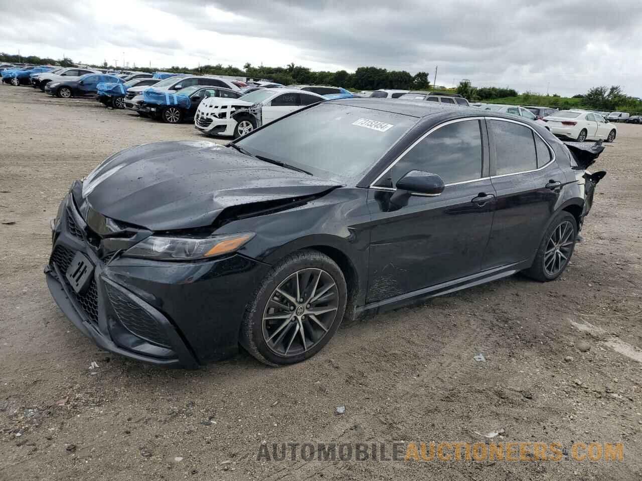 4T1G11AK2PU768711 TOYOTA CAMRY 2023