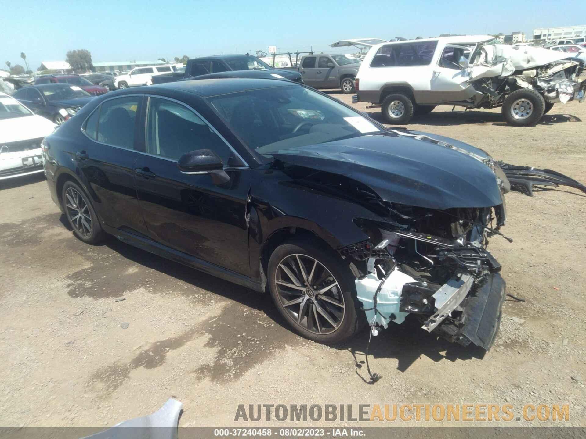 4T1G11AK2PU789123 TOYOTA CAMRY 2023