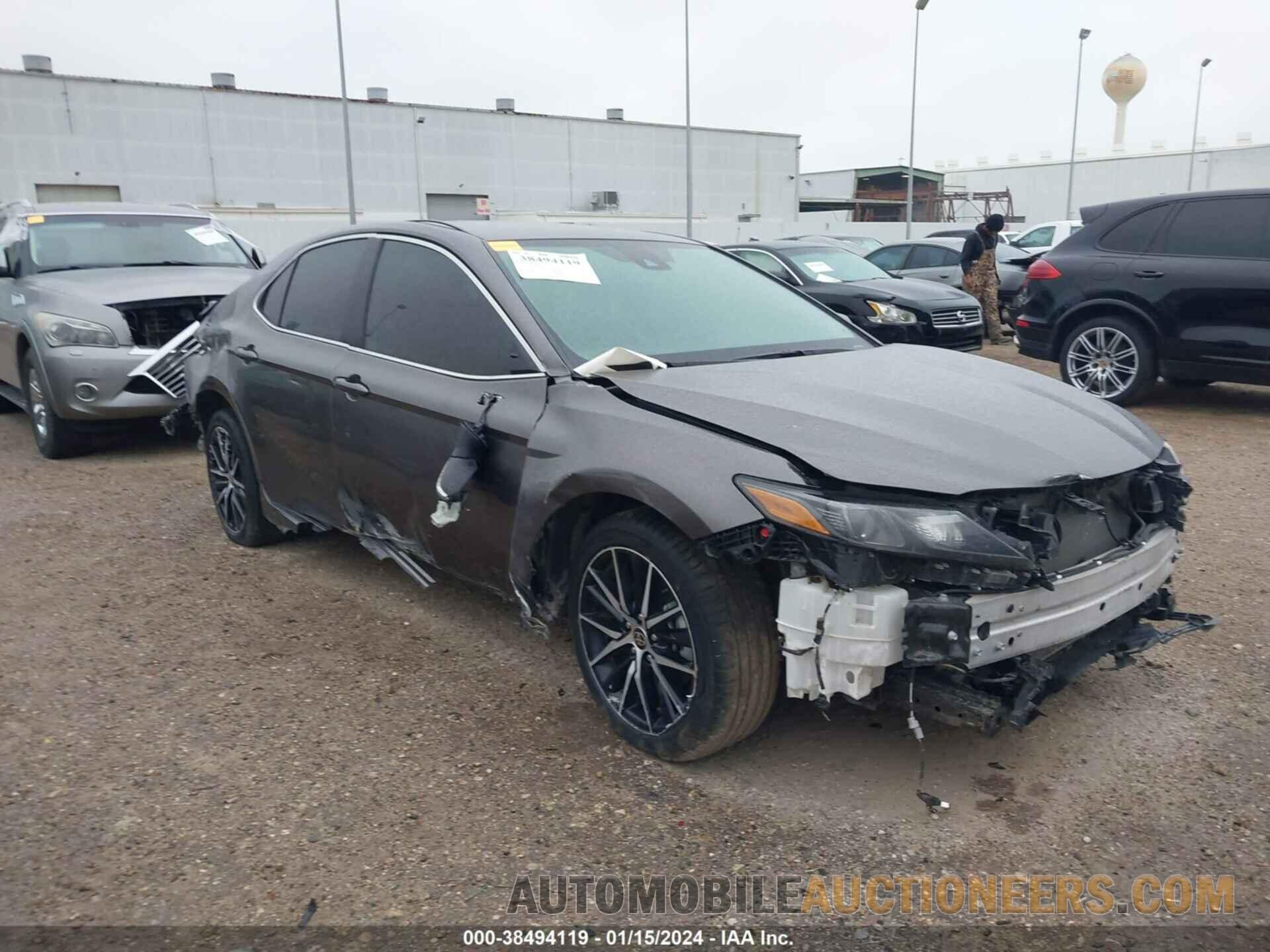 4T1G11AK2PU802937 TOYOTA CAMRY 2023