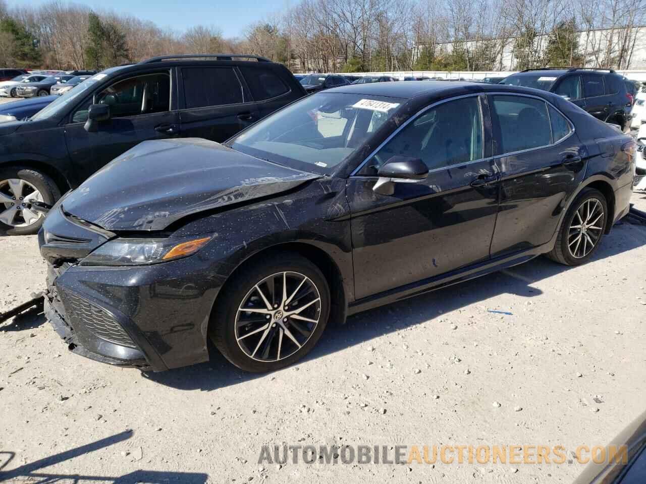 4T1G11AK2PU810438 TOYOTA CAMRY 2023