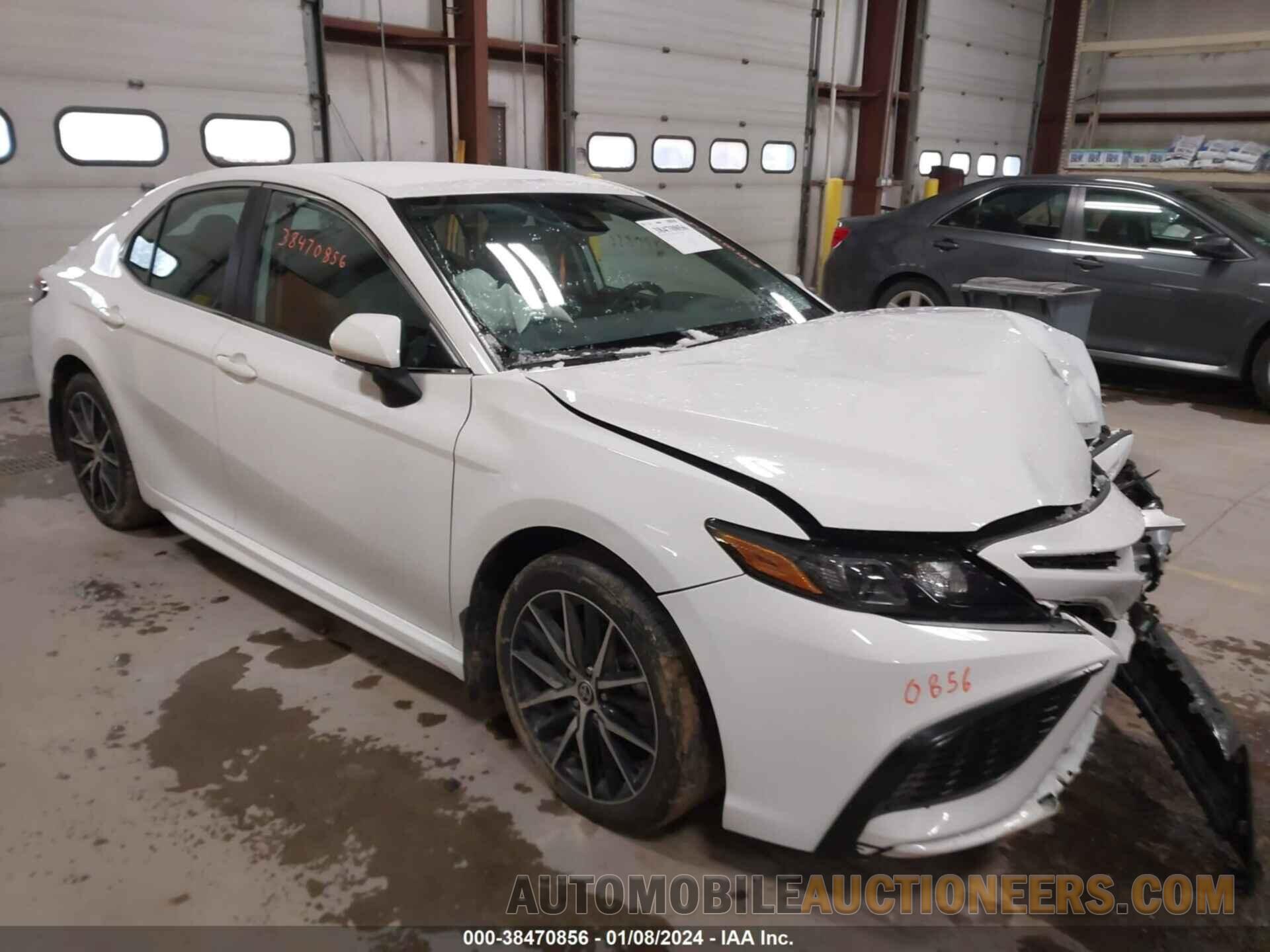 4T1G11AK2PU829104 TOYOTA CAMRY 2023