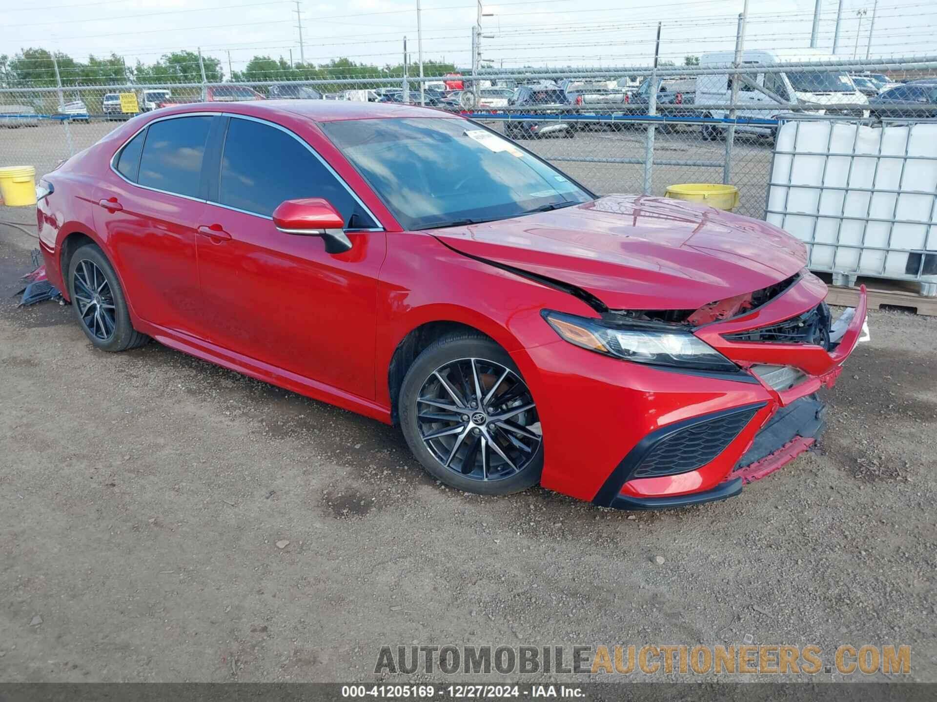 4T1G11AK2RU201871 TOYOTA CAMRY 2024