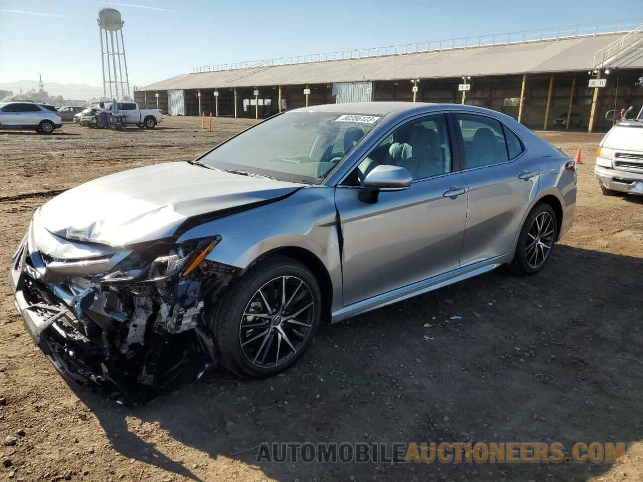 4T1G11AK2RU213020 TOYOTA CAMRY 2024