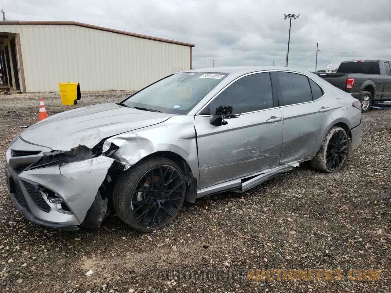 4T1G11AK2RU214653 TOYOTA CAMRY 2024