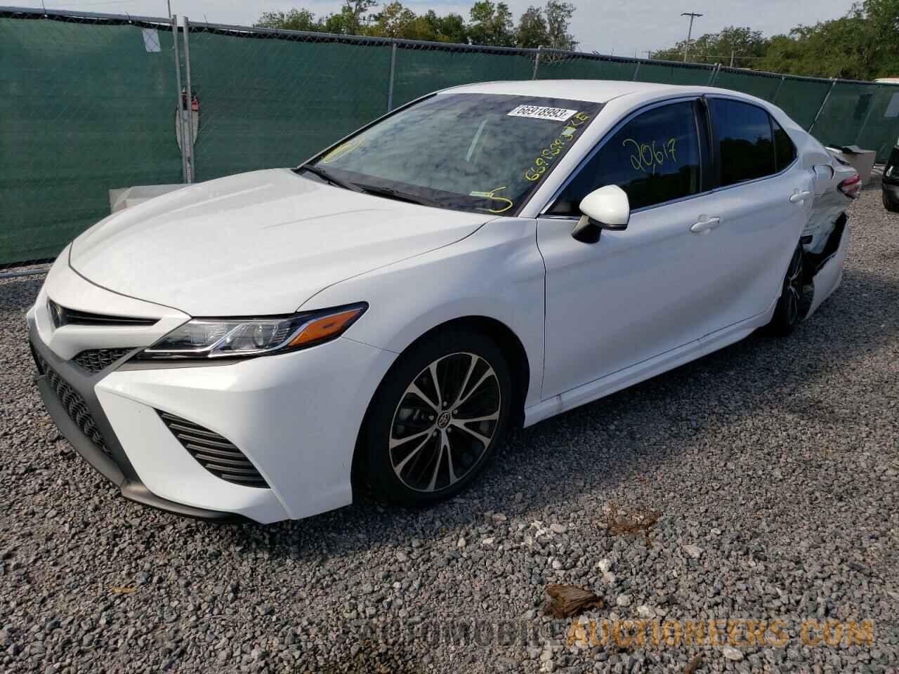 4T1G11AK3LU501569 TOYOTA CAMRY 2020