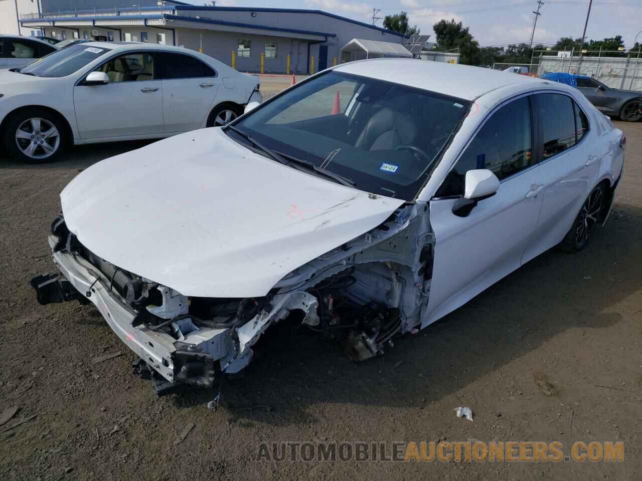 4T1G11AK3LU881058 TOYOTA CAMRY 2020