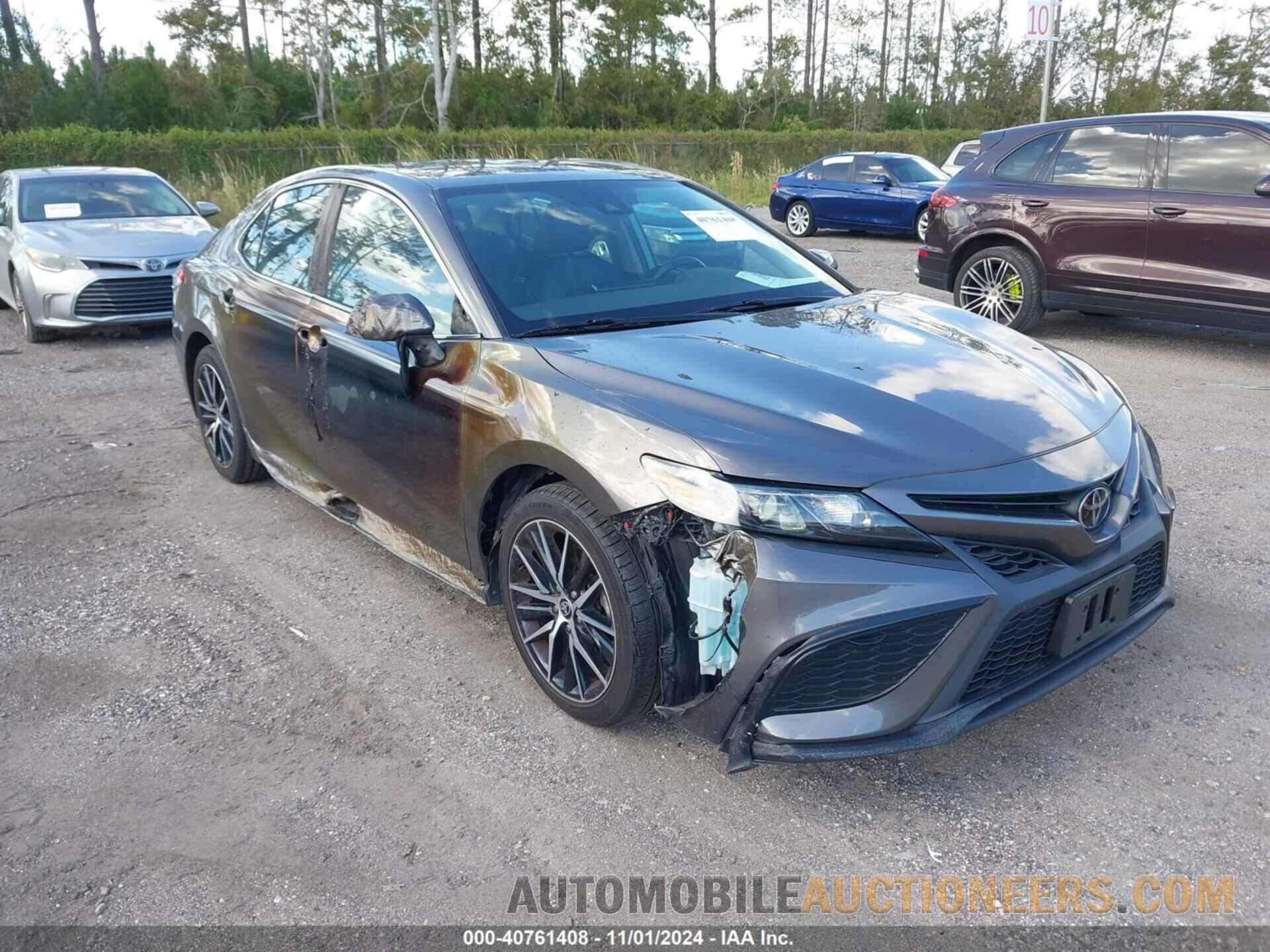 4T1G11AK3MU403661 TOYOTA CAMRY 2021