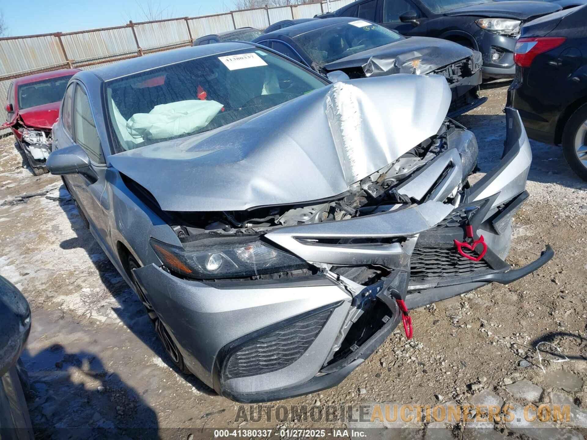 4T1G11AK3MU404051 TOYOTA CAMRY 2021