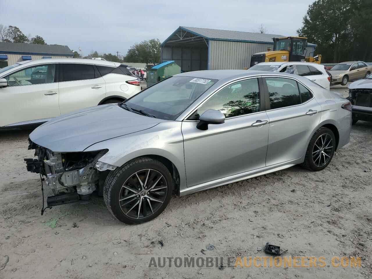 4T1G11AK3MU410206 TOYOTA CAMRY 2021