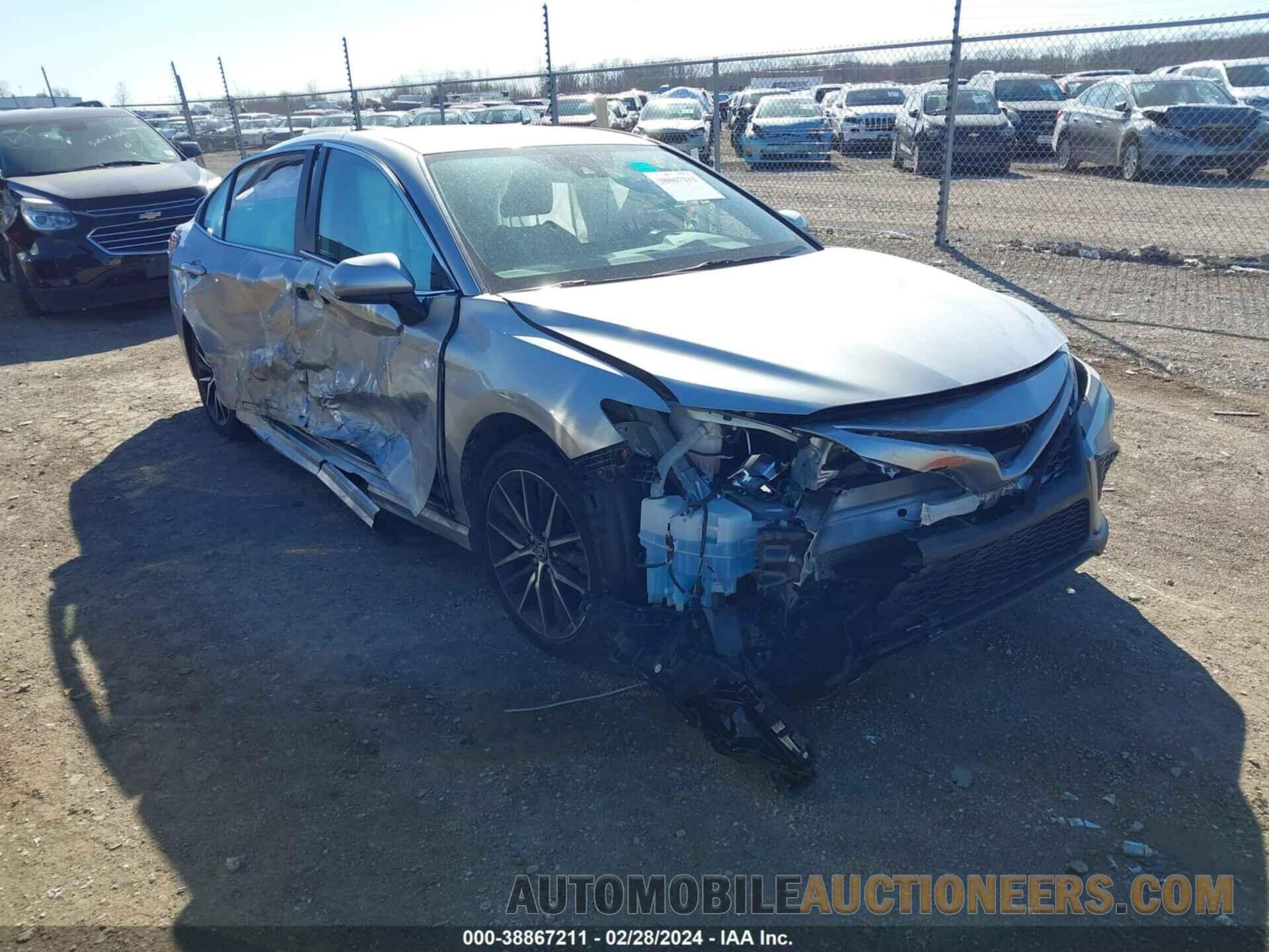 4T1G11AK3MU413140 TOYOTA CAMRY 2021