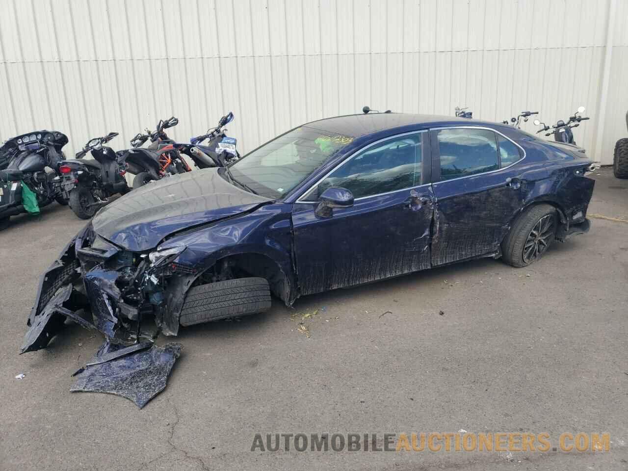 4T1G11AK3MU414501 TOYOTA CAMRY 2021