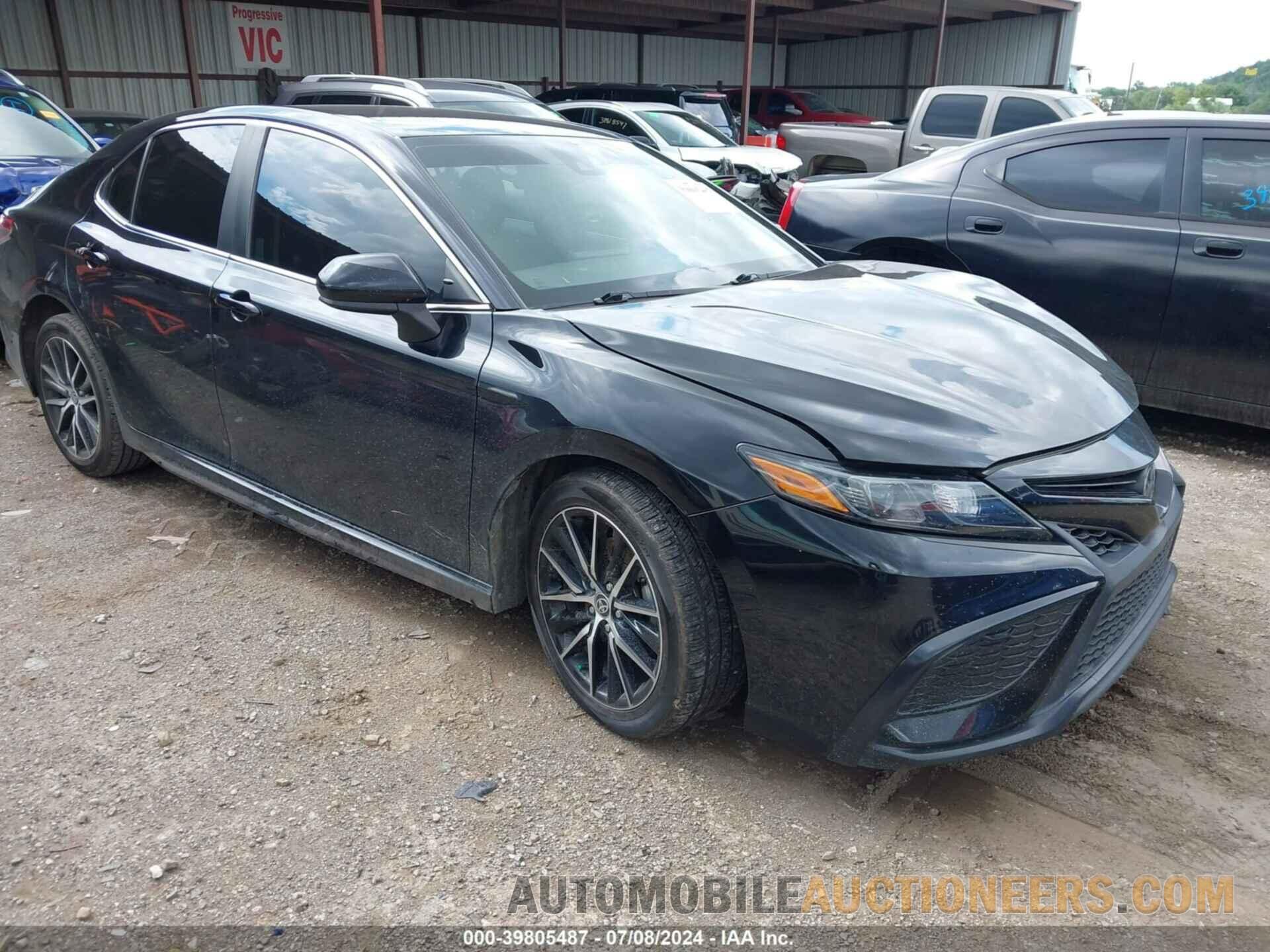 4T1G11AK3MU419505 TOYOTA CAMRY 2021