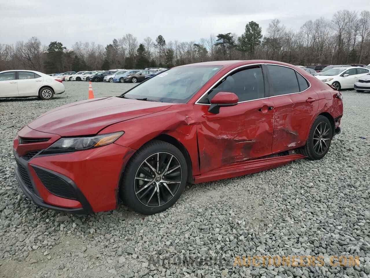 4T1G11AK3MU420430 TOYOTA CAMRY 2021