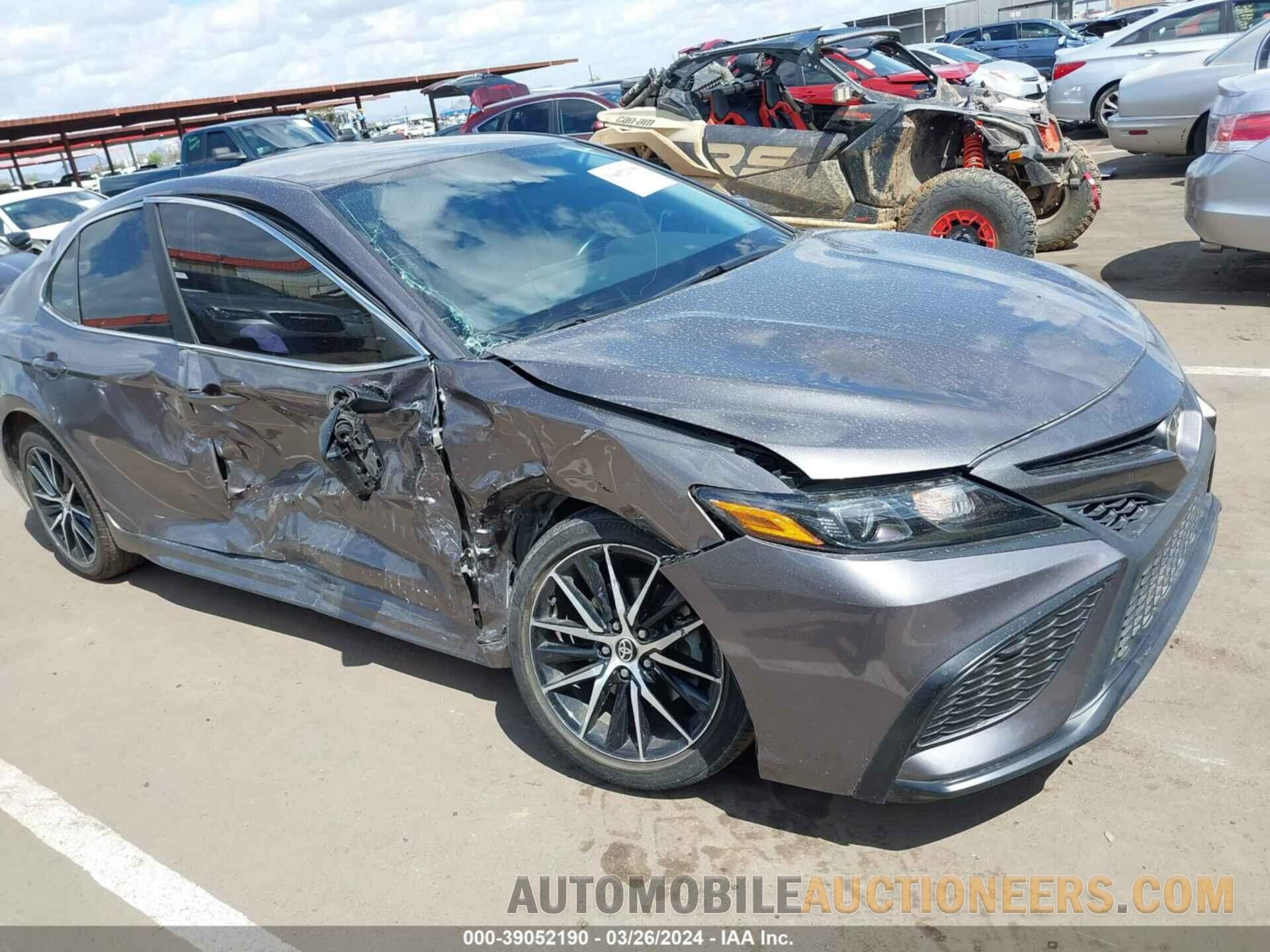 4T1G11AK3MU446770 TOYOTA CAMRY 2021