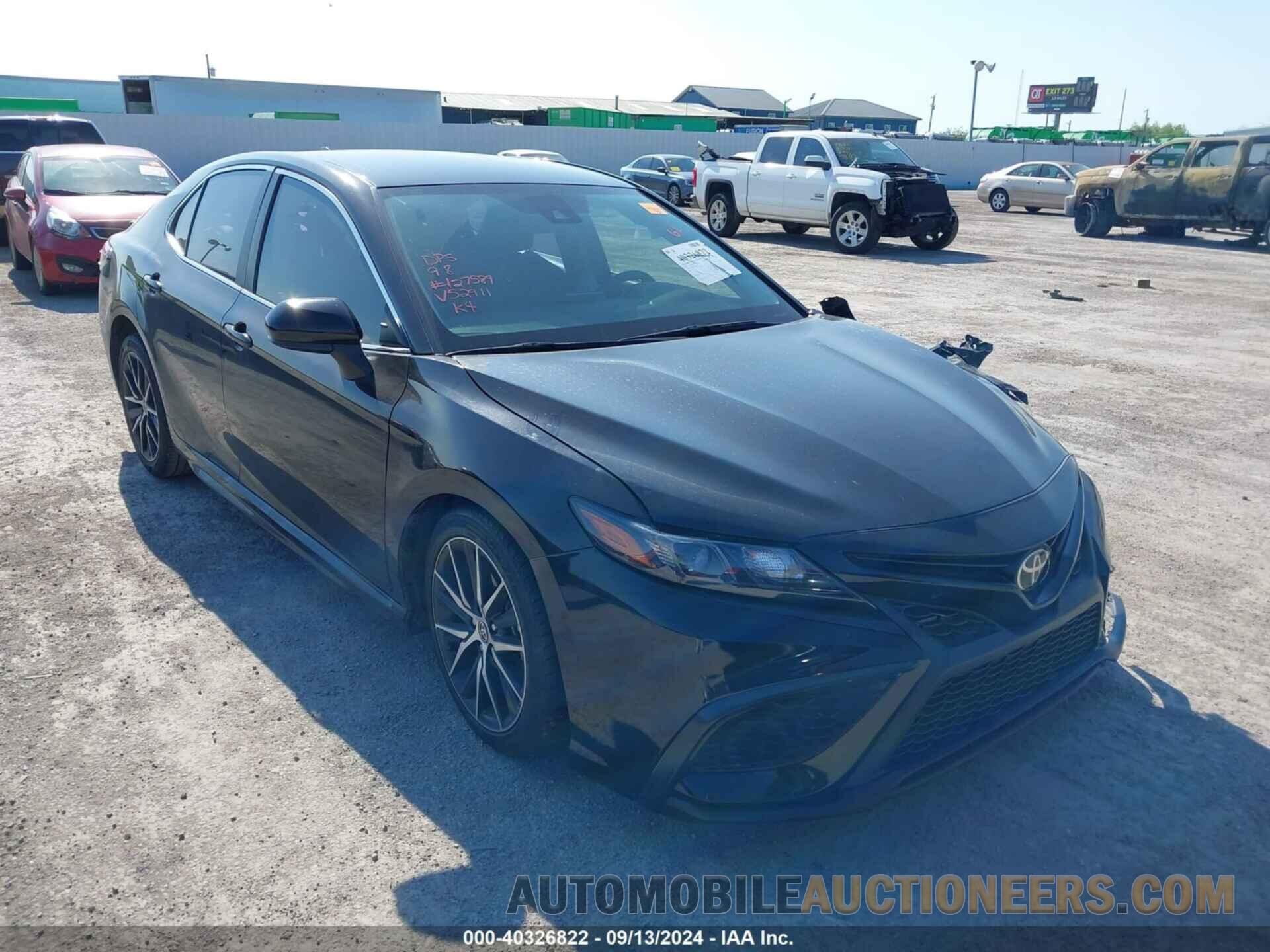 4T1G11AK3MU452911 TOYOTA CAMRY 2021