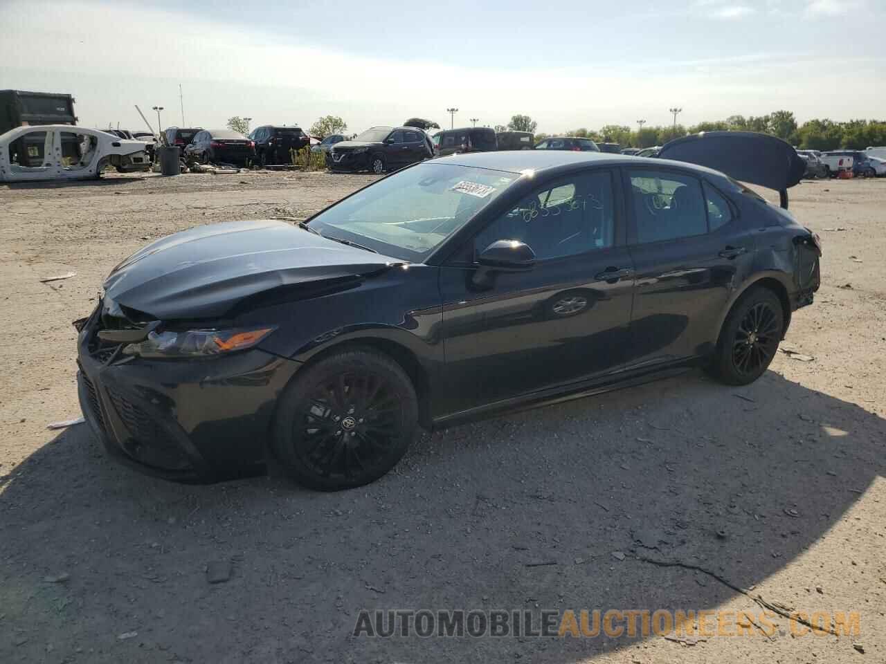 4T1G11AK3MU461561 TOYOTA CAMRY 2021