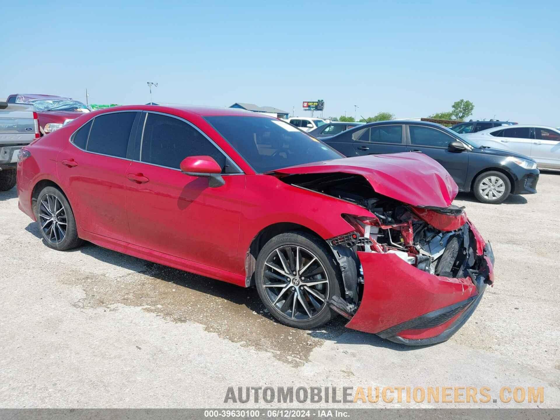 4T1G11AK3MU465822 TOYOTA CAMRY 2021