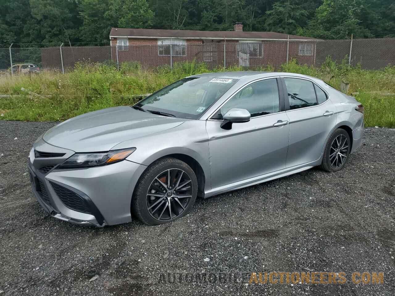 4T1G11AK3MU469739 TOYOTA CAMRY 2021