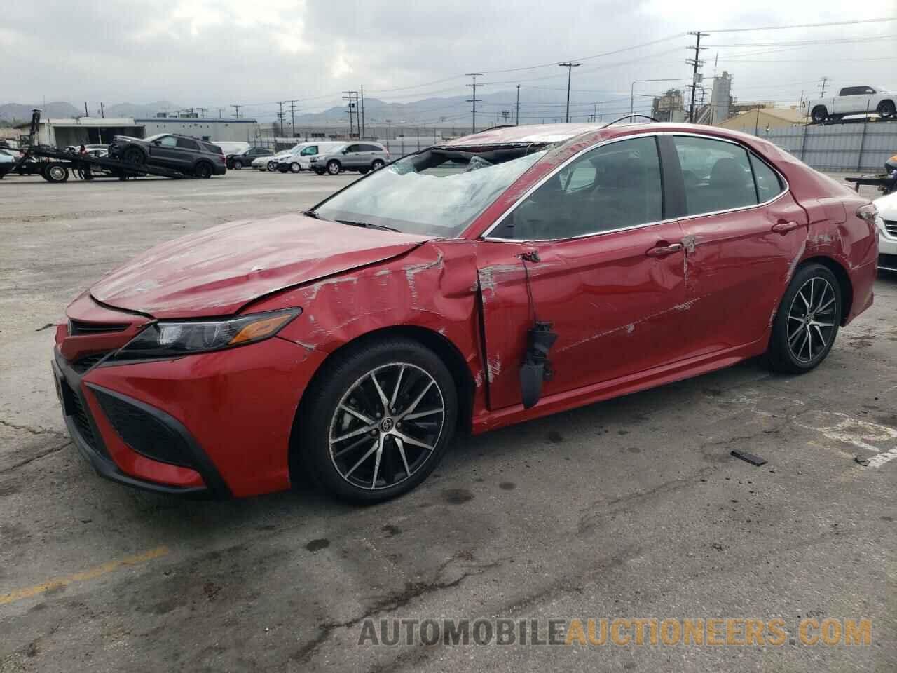 4T1G11AK3MU485262 TOYOTA CAMRY 2021