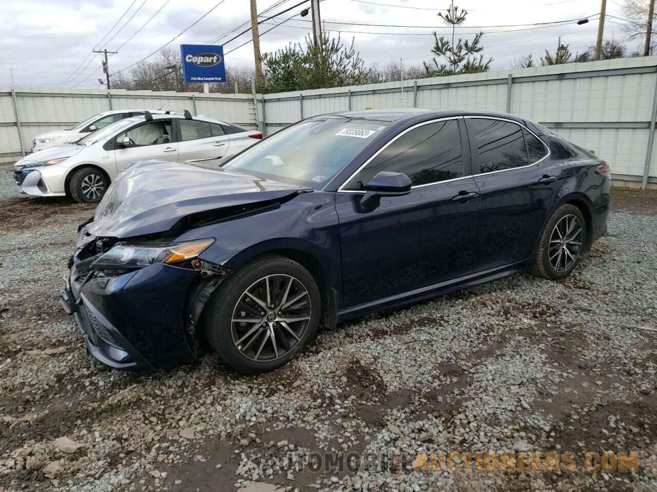 4T1G11AK3MU515361 TOYOTA CAMRY 2021