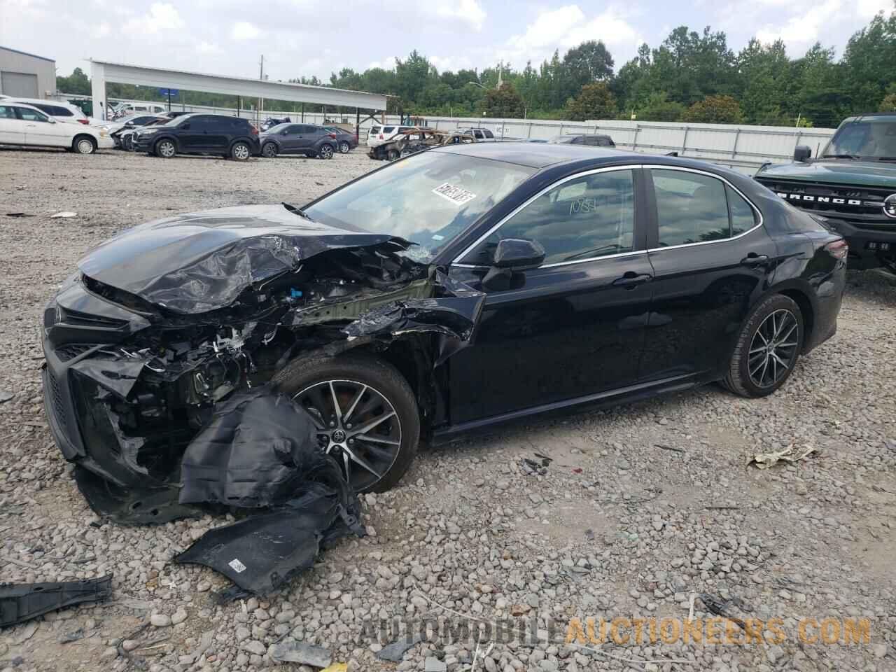 4T1G11AK3MU516011 TOYOTA CAMRY 2021