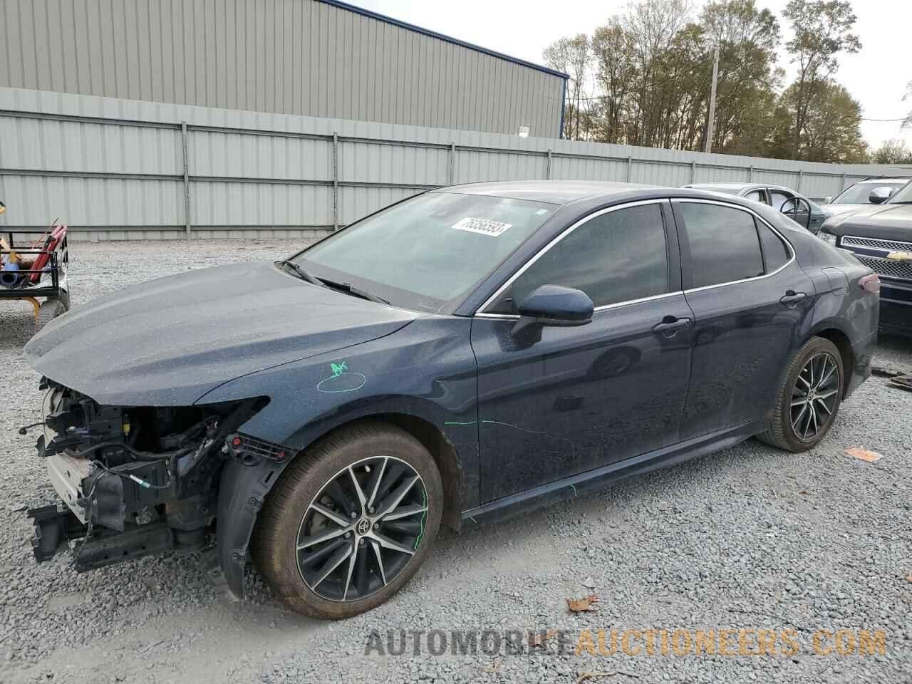 4T1G11AK3MU527199 TOYOTA CAMRY 2021