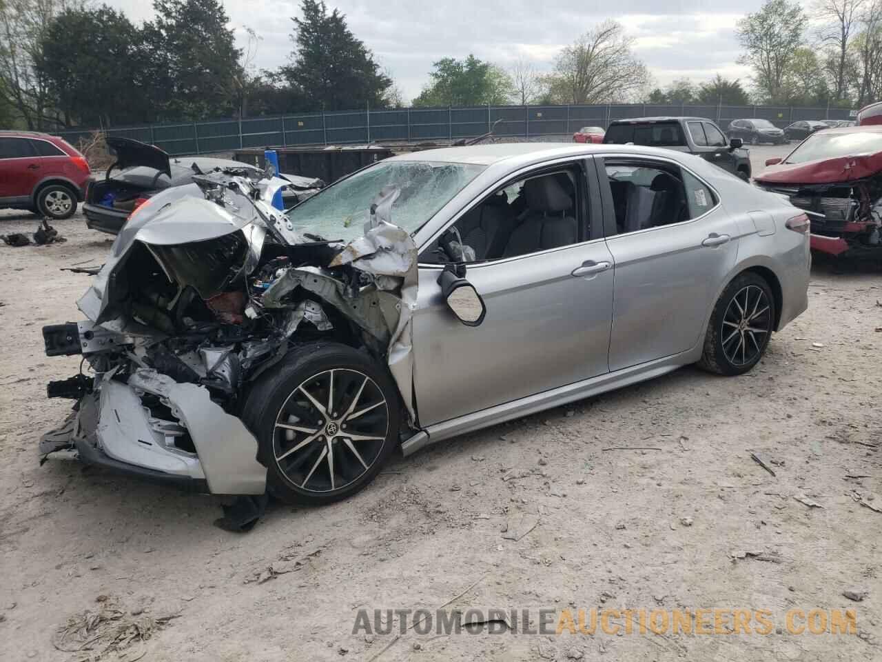 4T1G11AK3MU532502 TOYOTA CAMRY 2021