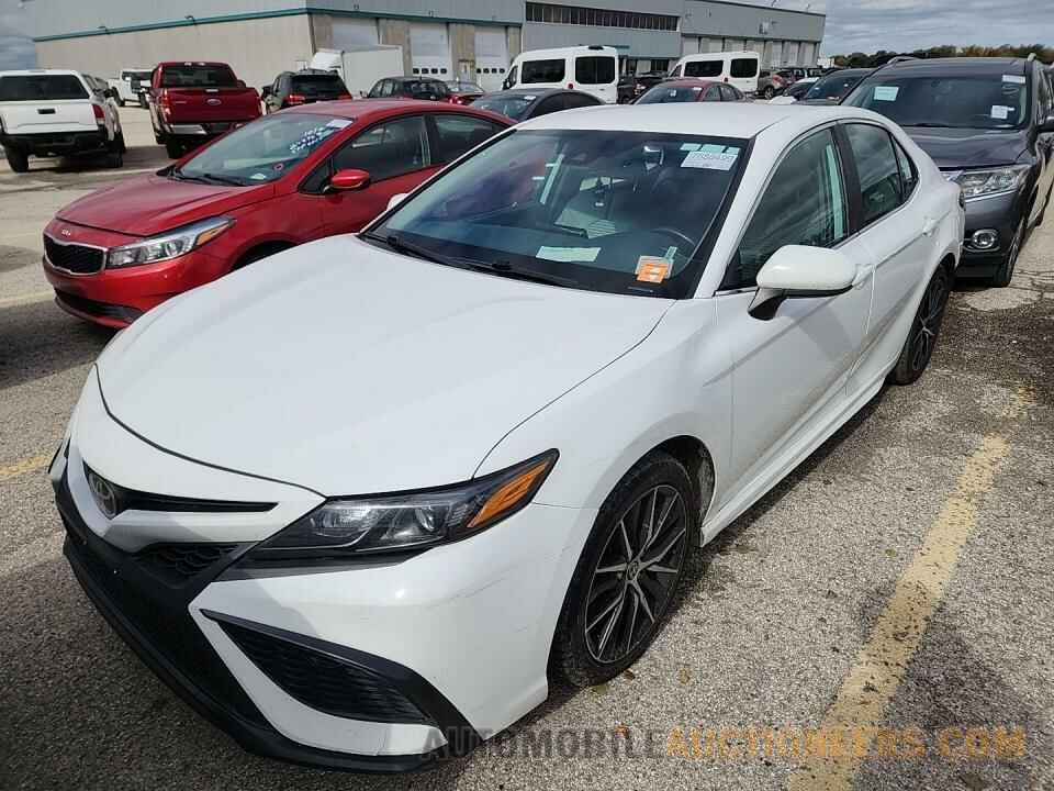 4T1G11AK3MU546089 Toyota Camry 2021