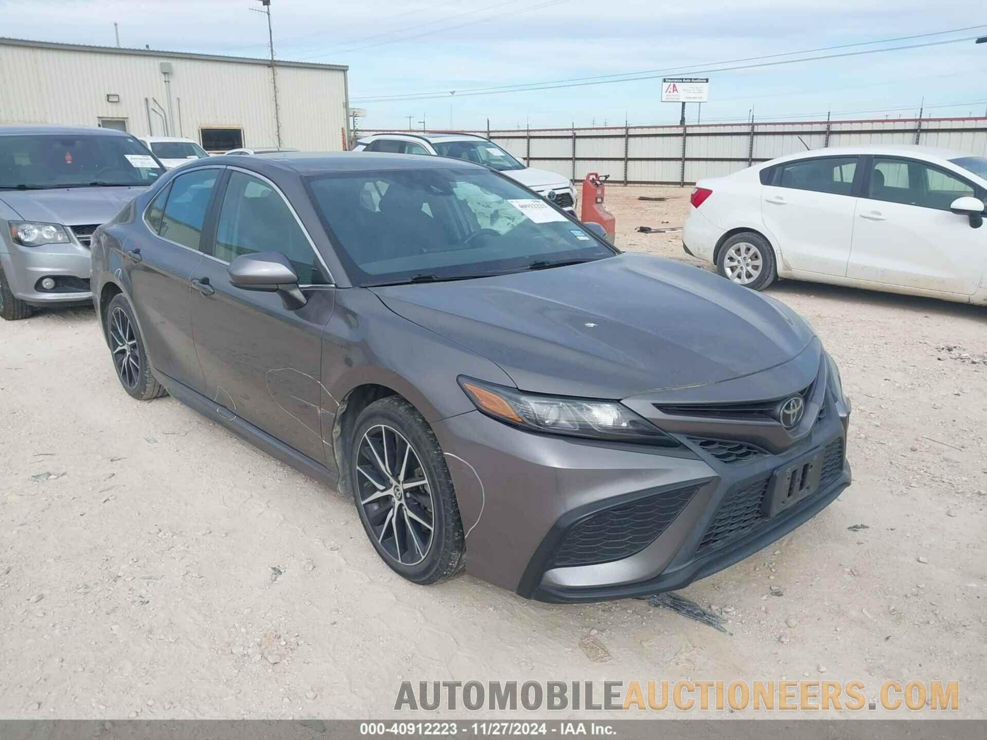 4T1G11AK3MU547730 TOYOTA CAMRY 2021